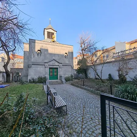 Flat In Zizkov With Free Underground Parking -501- Διαμέρισμα Πράγα